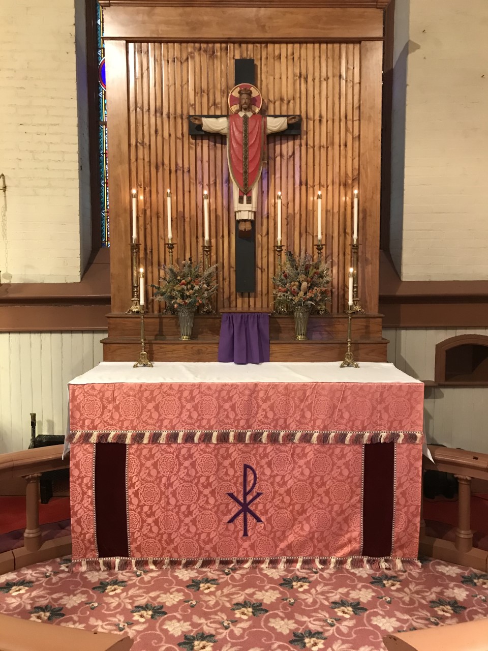 The Altar vested in Rose for Laetare (Mid-Lent) Sunday