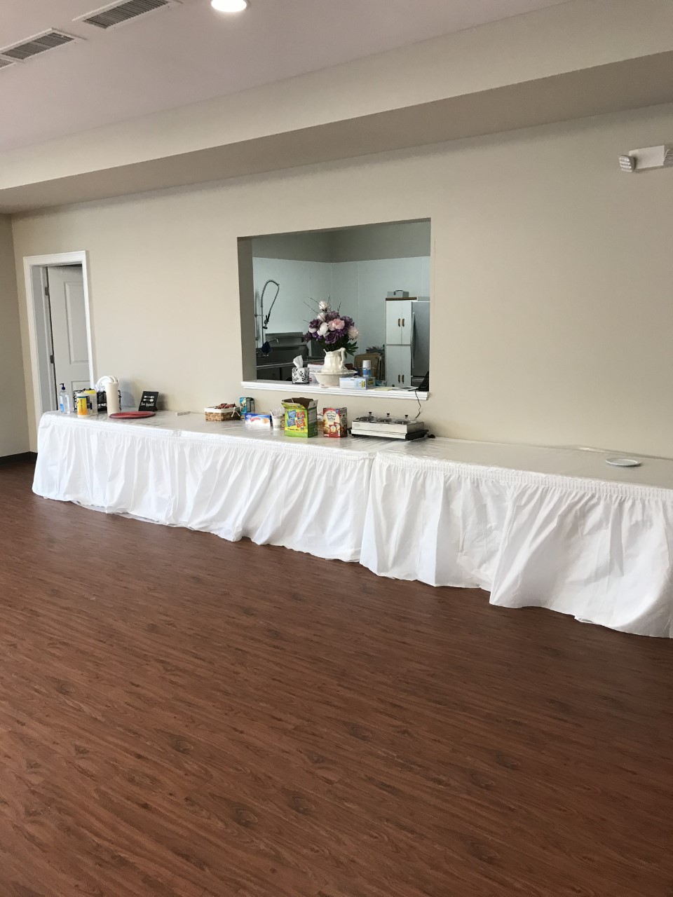 Food serving area in the hall